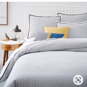 Duvet, Queen Sz, plus 2 Standard Shams. West Elm